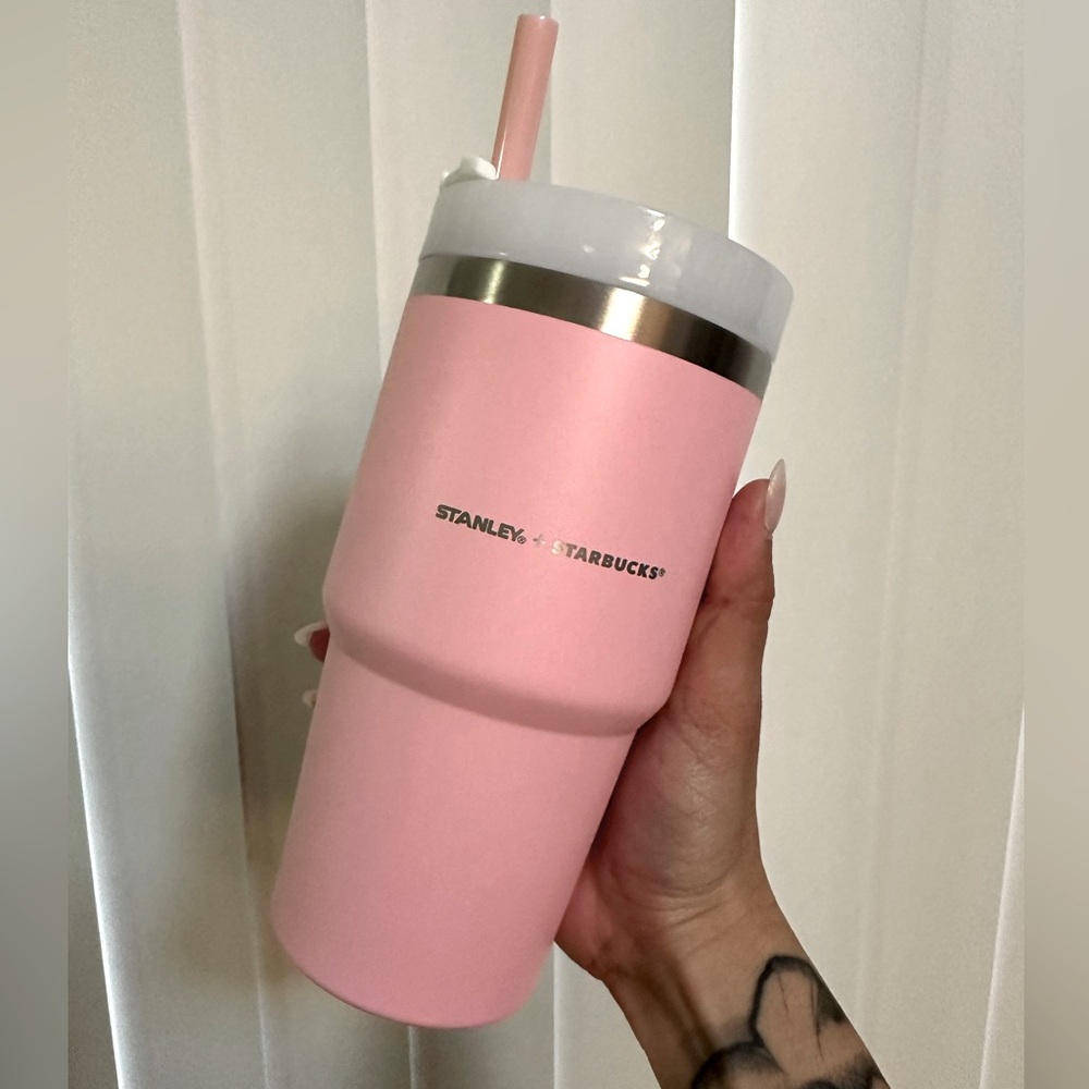 NWT 20oz Starbucks x Stanley Taiwan Pink
